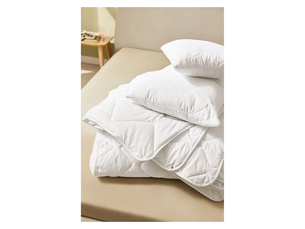 LIVARNO home Couette 4 saisons, 240 x 220 cm