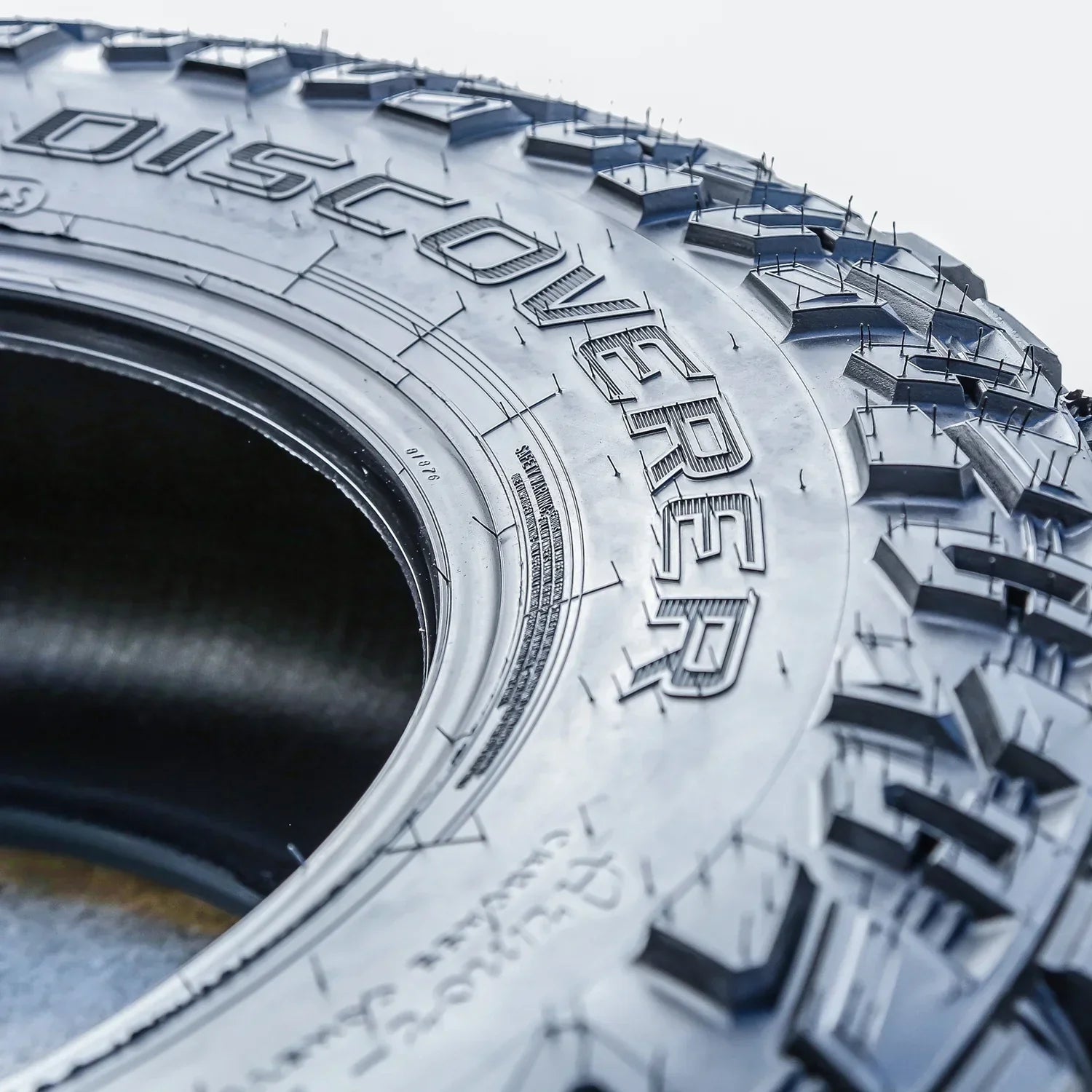 A pair of 2 (two) models of STT professional LT 35X12.50R20 121Q E (10 layers) off-road tires (MT/M/T type off-road tires)