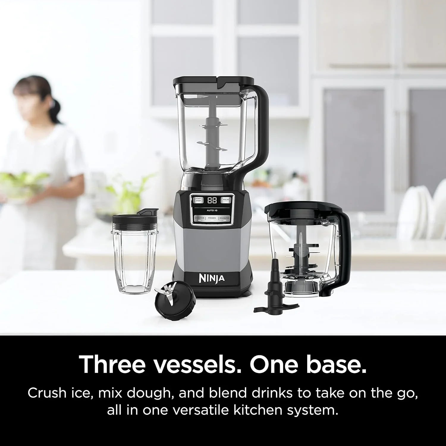 Ninja Blender Compact Kitchen System for Smoothies, Doughs, and Frozen Drinks with Auto-IQ, 72 oz* Blender Jar