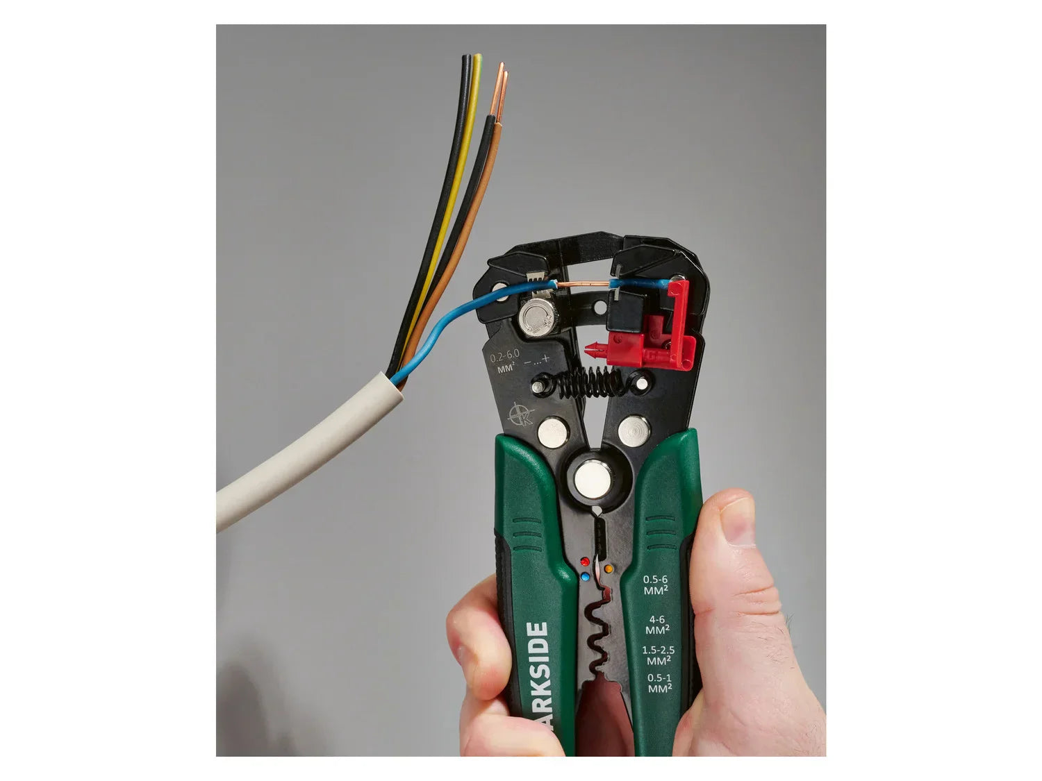 PARKSIDE Jeu de pinces  dnuder et  sertir automatiques PCZS 231 C2 , 231 pices