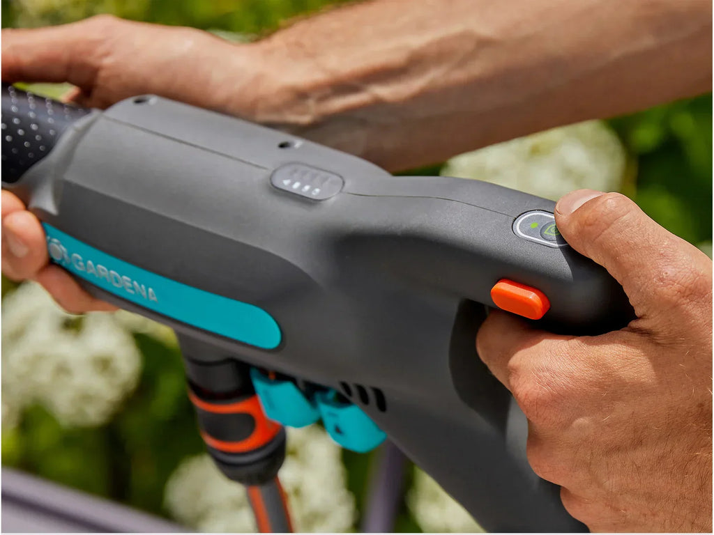 Gardena Nettoyeur moyenne pression  batterie AquaClean 24/18V P4A, 24 bar