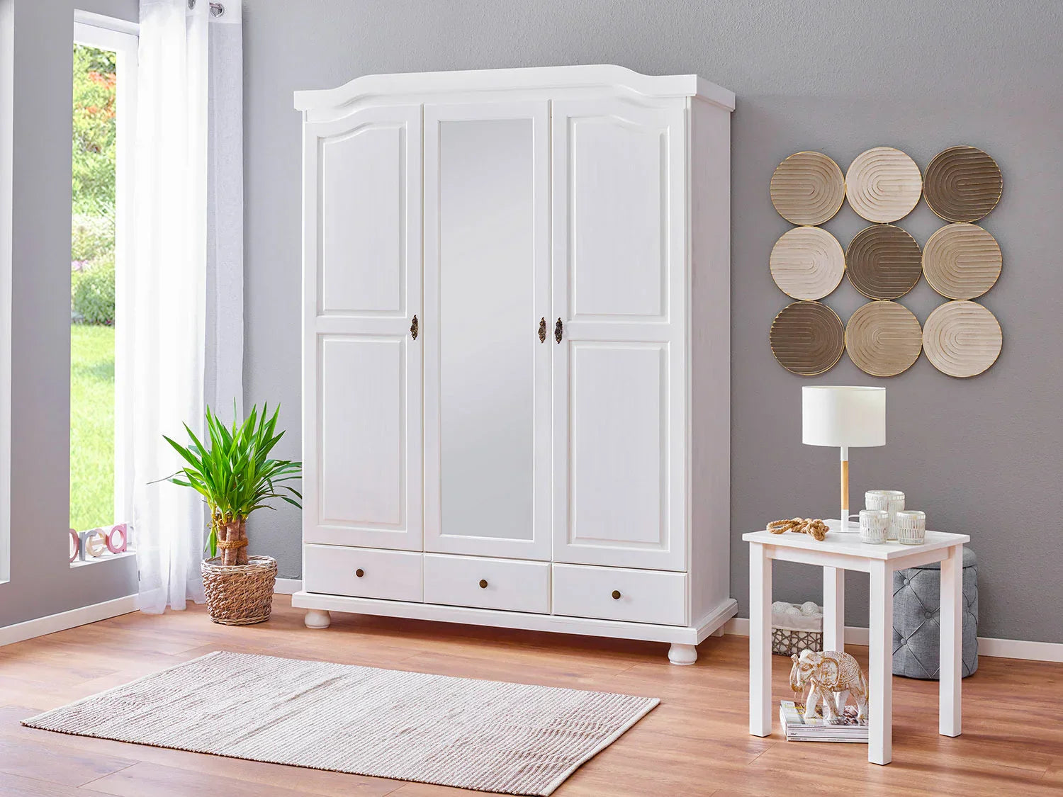 Inter Link Armoire rustique Kappl ou Reutte,  2, 3 ou 4 portes, blanche