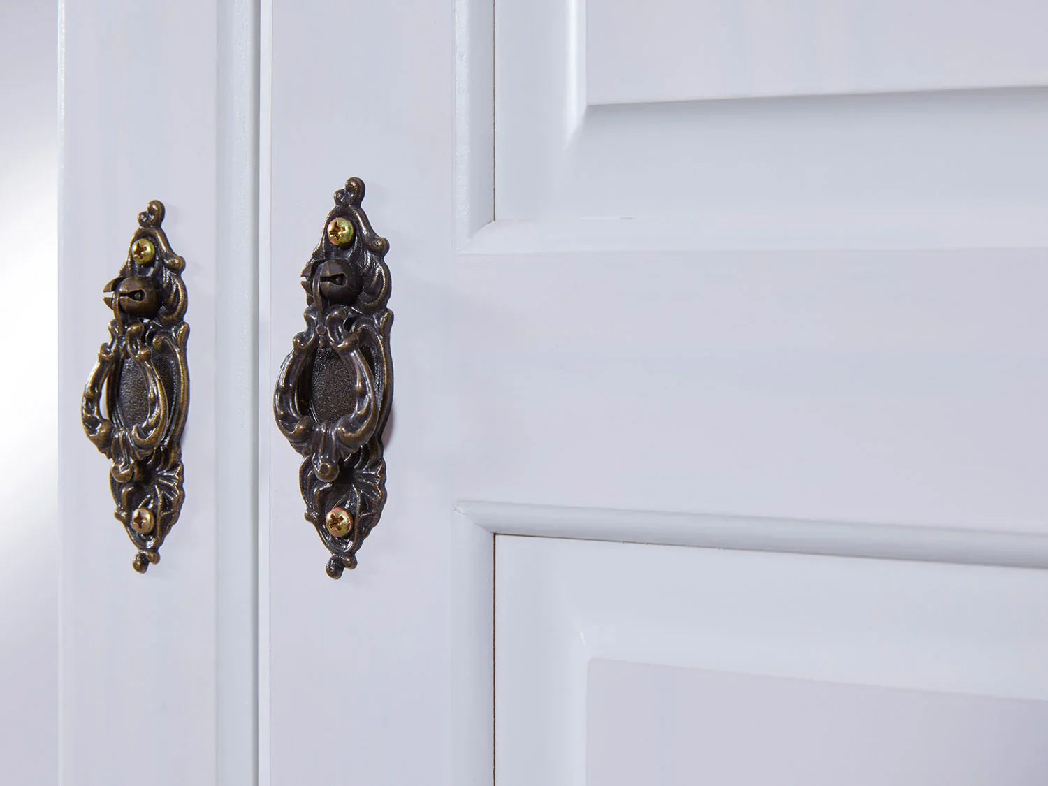 Inter Link Armoire rustique Kappl ou Reutte,  2, 3 ou 4 portes, blanche