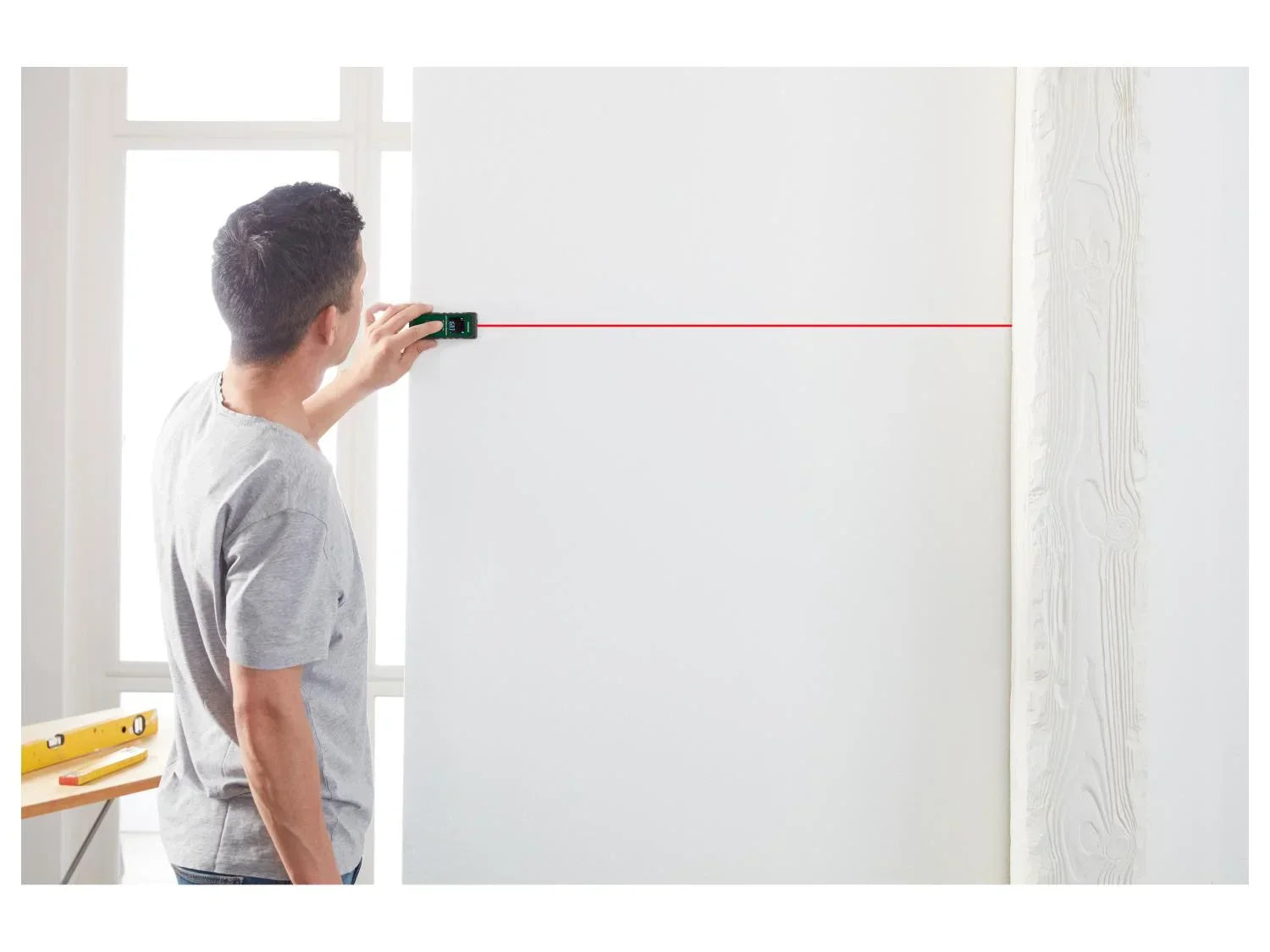 PARKSIDE Tlmtre laser PLEM 20 B6 ou Niveau laser en croix PKLL 7 F7