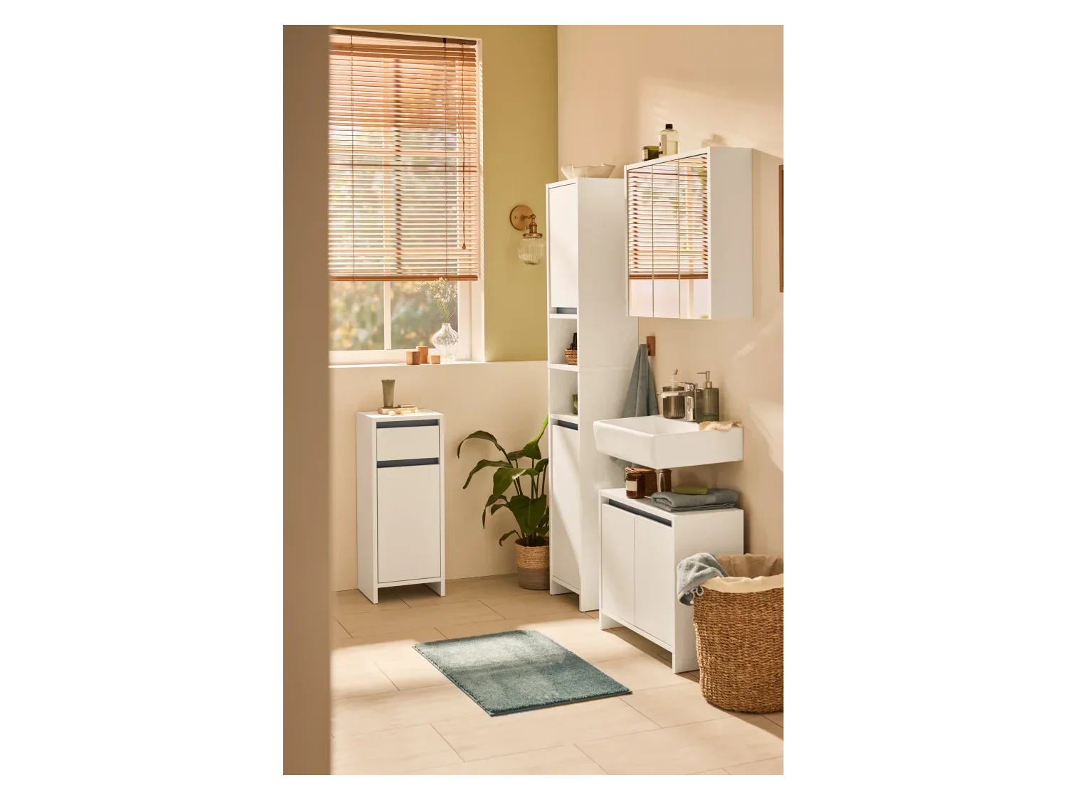 LIVARNO home Armoire de toilette haute Oslo, 32 x 180 x 28 cm, blanche