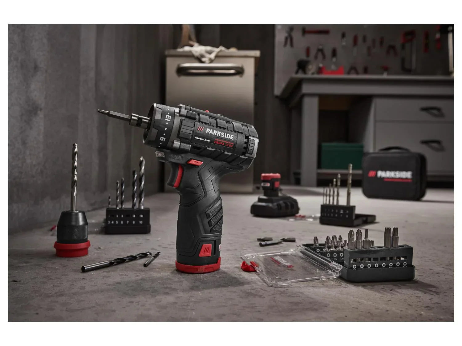 PARKSIDE PERFORMANCE Set perceuse-visseuse sans fil PBSPA 12 D4 + chargeur + batterie, 12 V