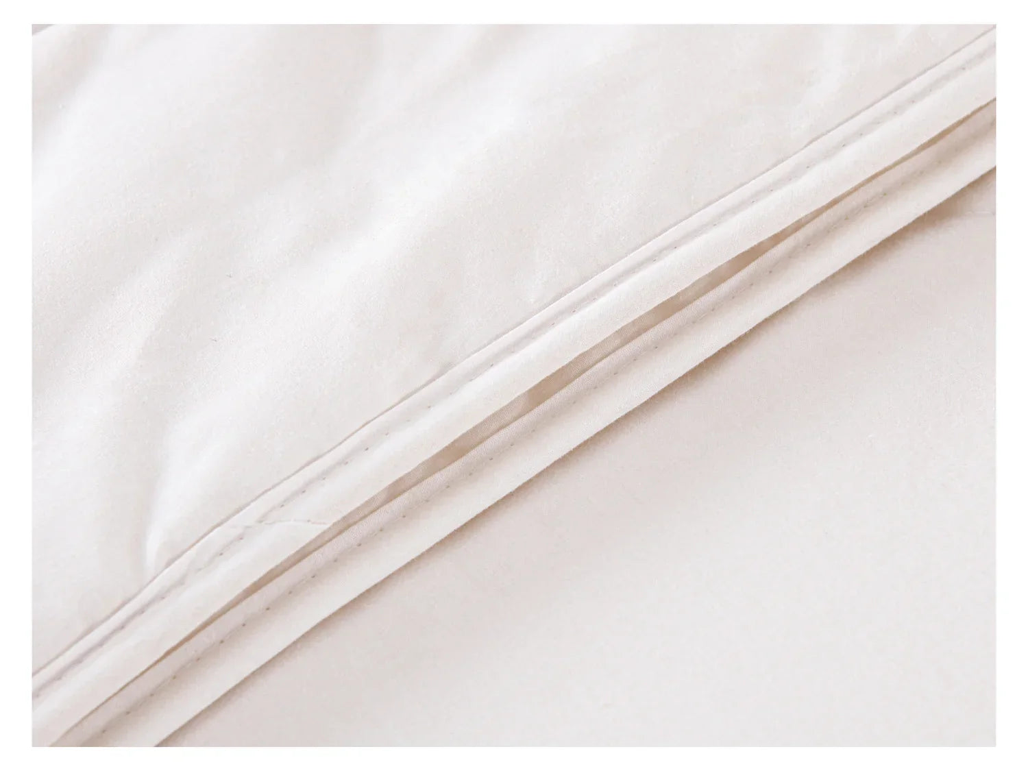 TXL Comfort Couette 4 saisons en laine, 240 x 220 cm